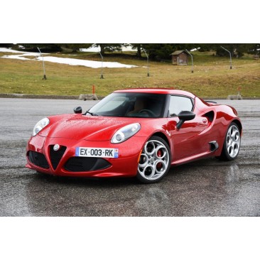 Dirección asistida eléctrica para Alfa Romeo 4C.