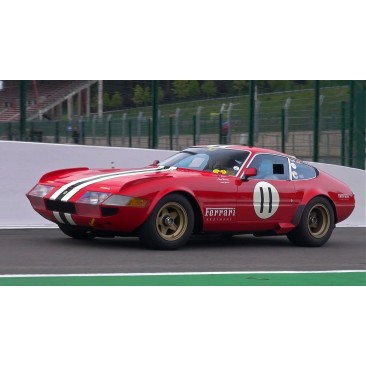 Dirección asistida eléctrica para Ferrari Daytona.