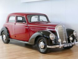 Direction assistée électrique Mercedes 220 A ( W187 )